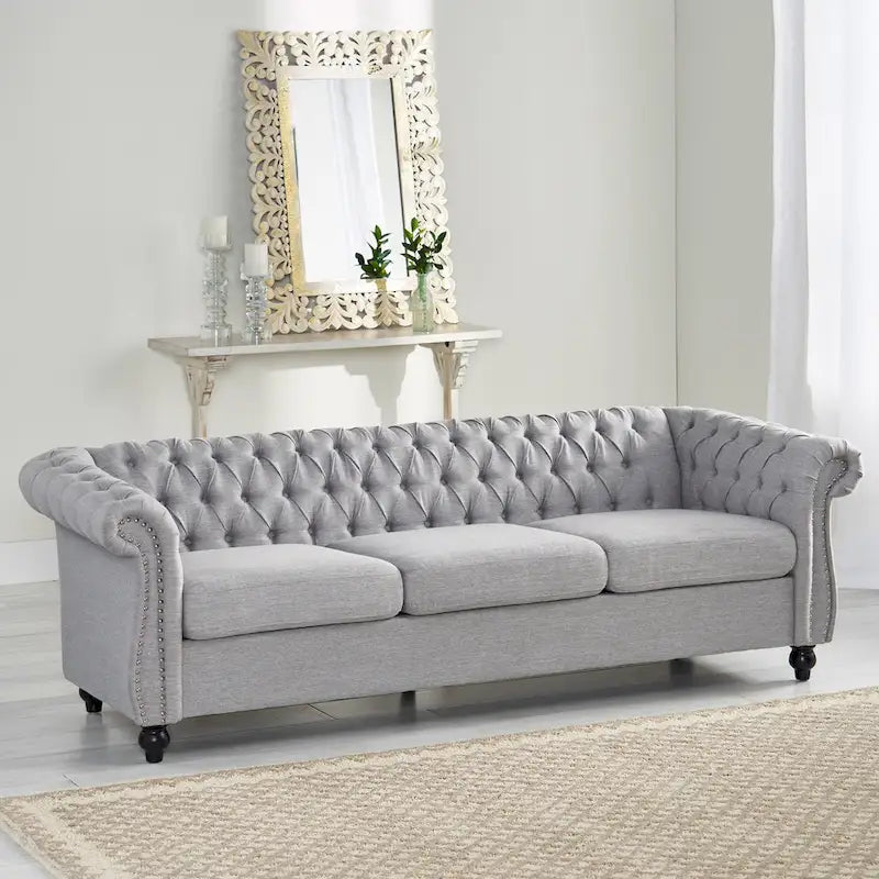 Chesterfield-Sofa für 3 Personen mit Knopfheftung und Ziernägeln