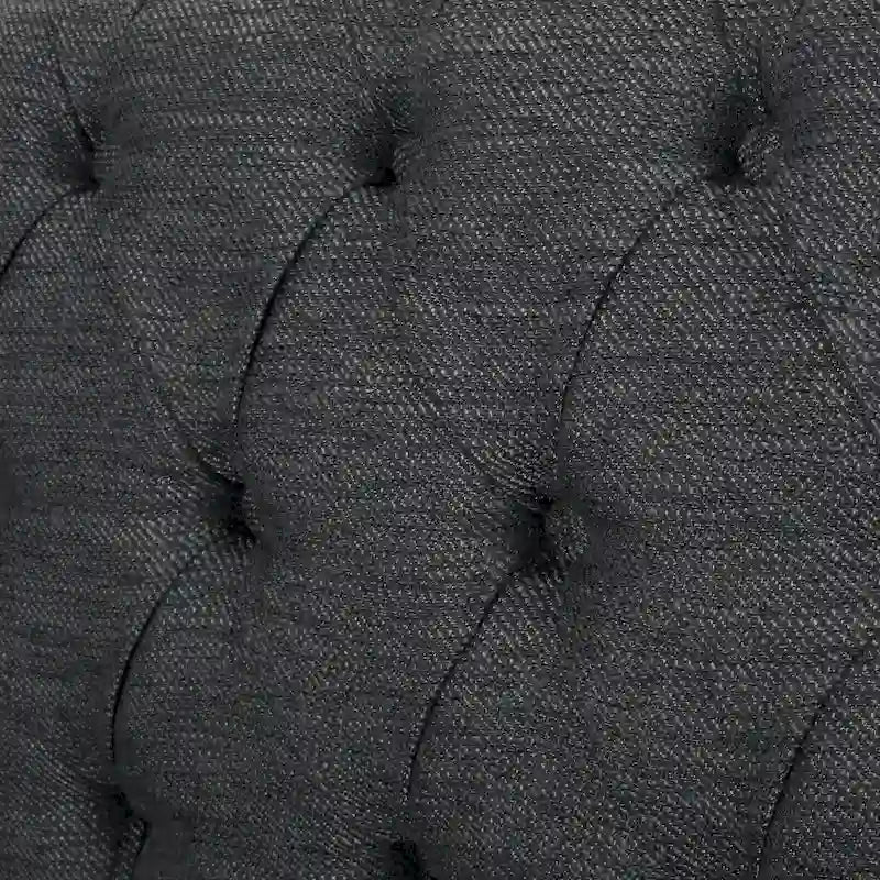 Chesterfield-Sofa für 3 Personen mit Knopfheftung und Ziernägeln