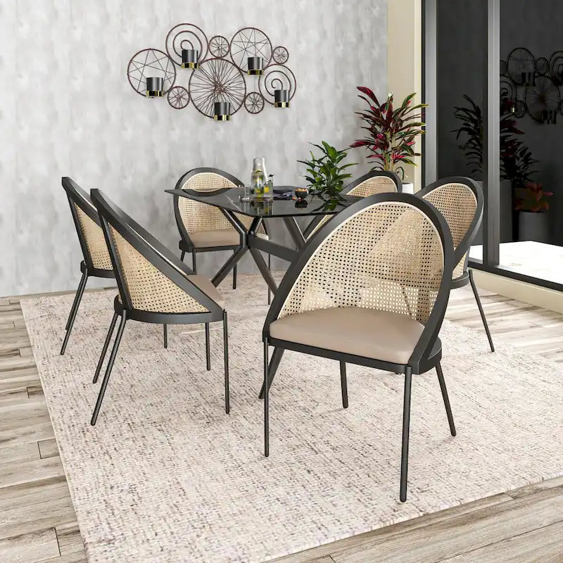 Cadeira de jantar moderna e elegante Urbane, com assento em pele e costas em vime, para sala de jantar e cozinha