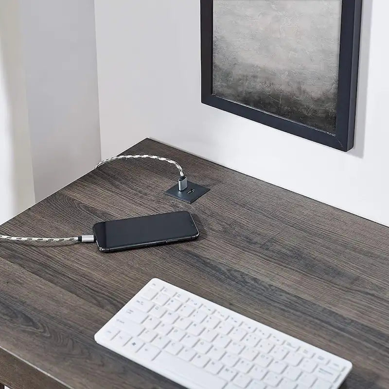 Moderní psací stůl do domácí kanceláře se zásuvkou a USB rozbočovačem